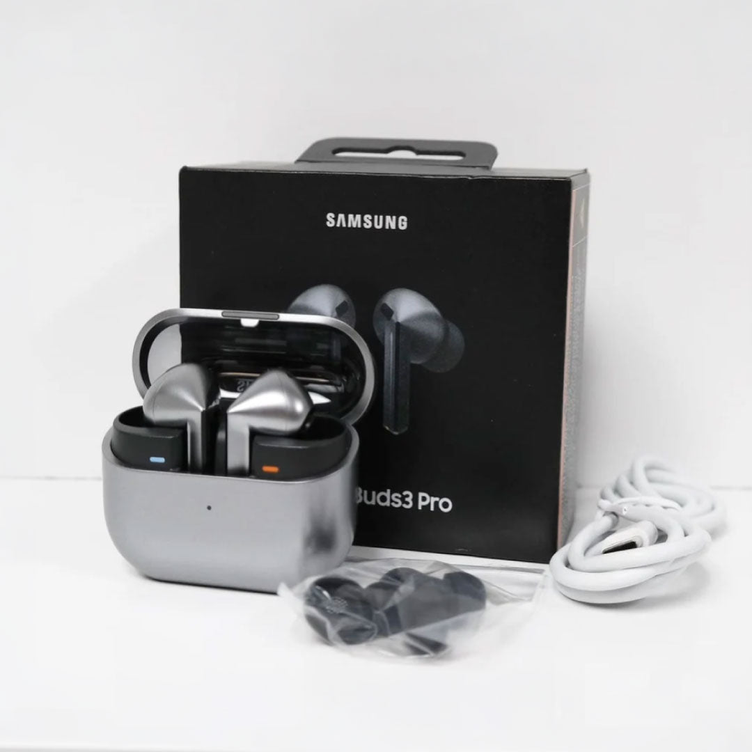 Samsung Galaxy Buds3 Pro – Wireless Noise-Canceling Earbuds with Blade Design, Hi-Fi Sound & Galaxy AI (Silver)